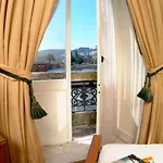 Astoria Hotel 3*