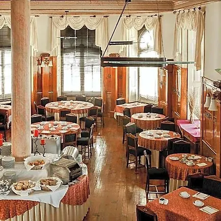 Szálloda Astoria Coimbra