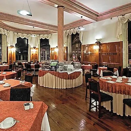 Szálloda Astoria