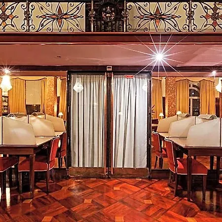 Astoria Szálloda 3*