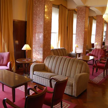 Astoria Hotel